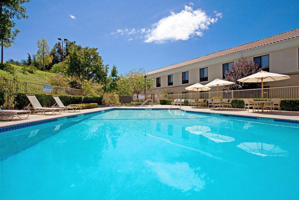 Best Western Valencia/Six Flags Inn & Suites Santa Clarita Extérieur photo