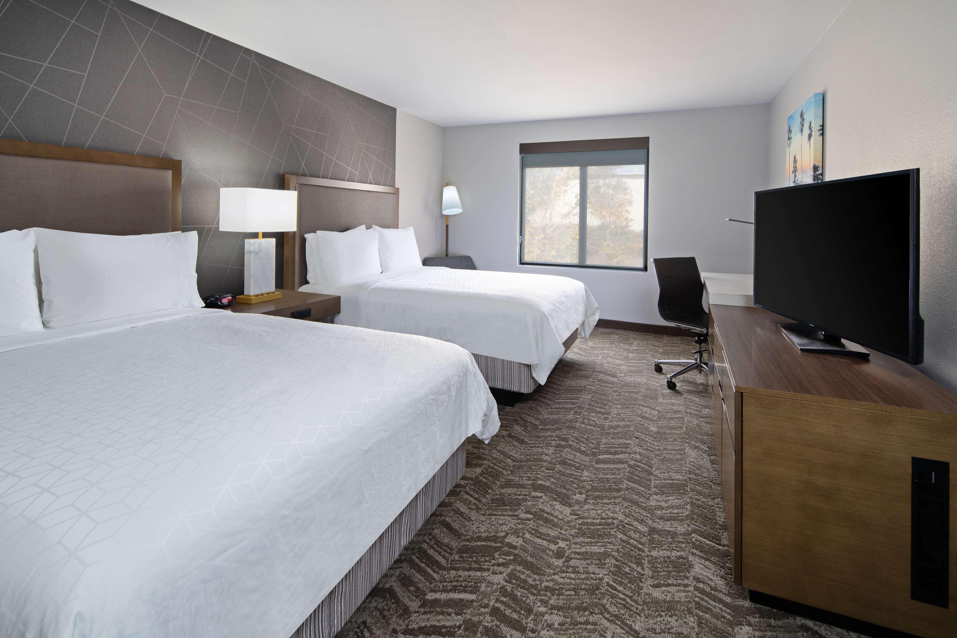 Best Western Valencia/Six Flags Inn & Suites Santa Clarita Extérieur photo