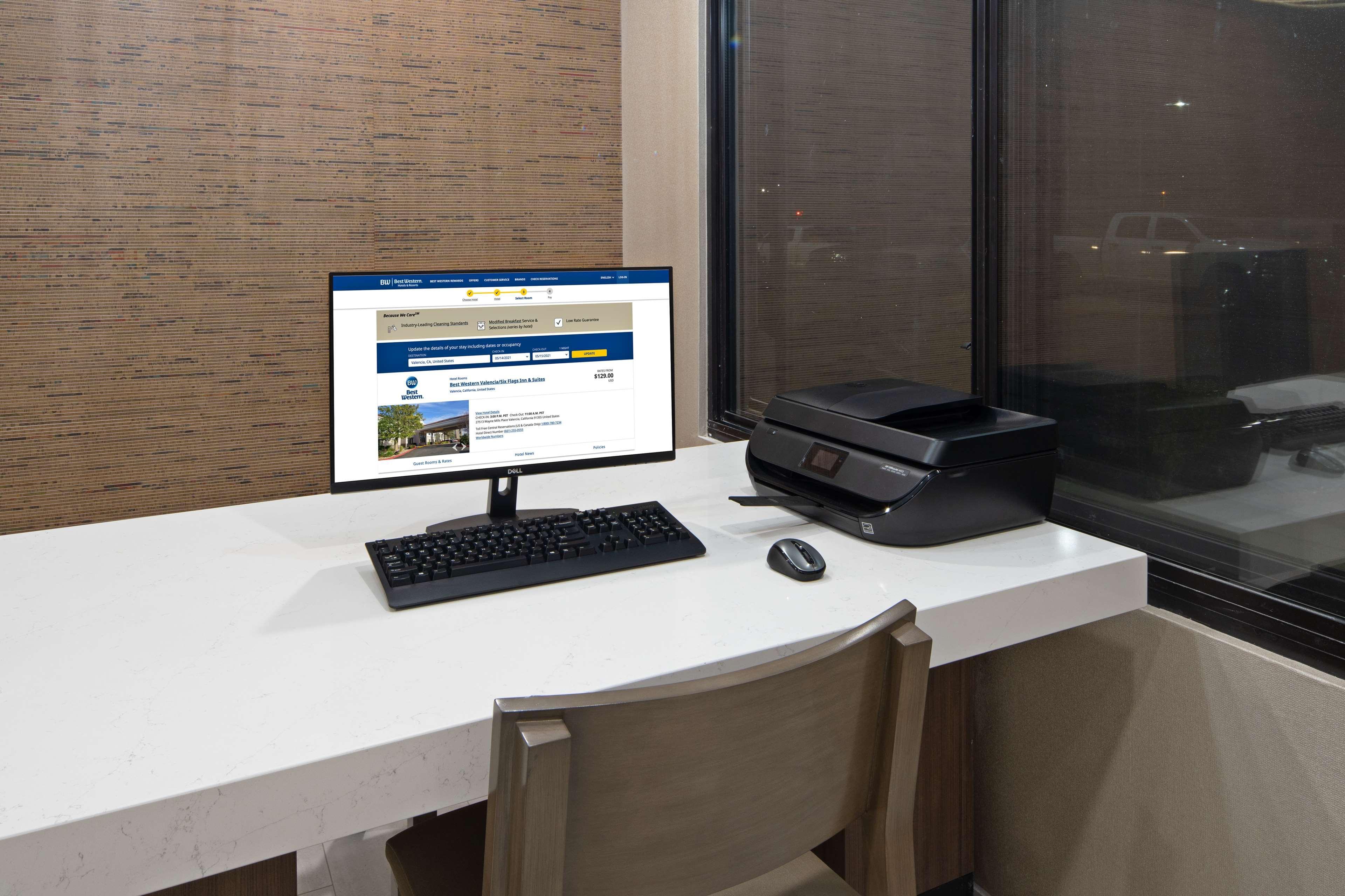 Best Western Valencia/Six Flags Inn & Suites Santa Clarita Extérieur photo