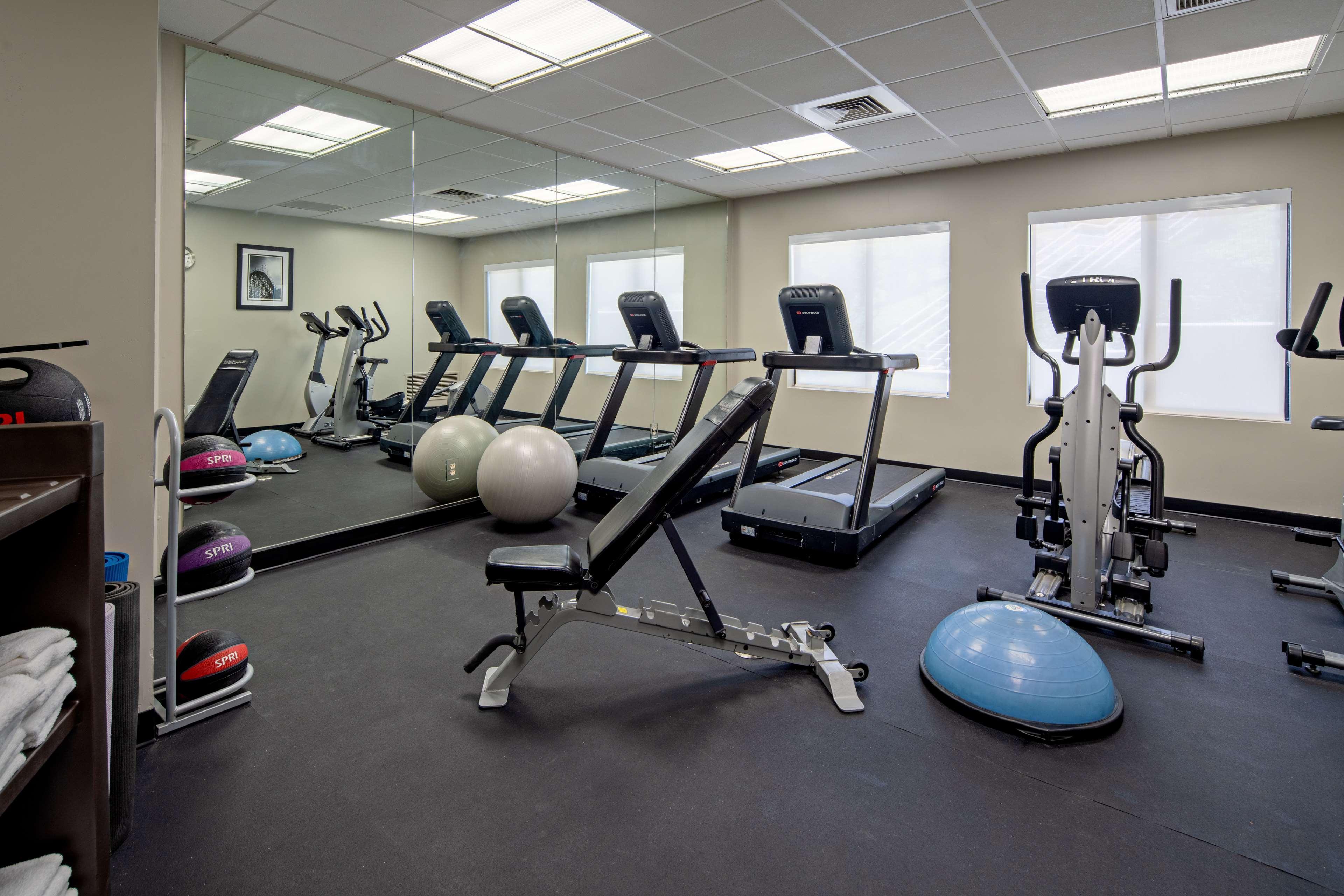 Best Western Valencia/Six Flags Inn & Suites Santa Clarita Extérieur photo